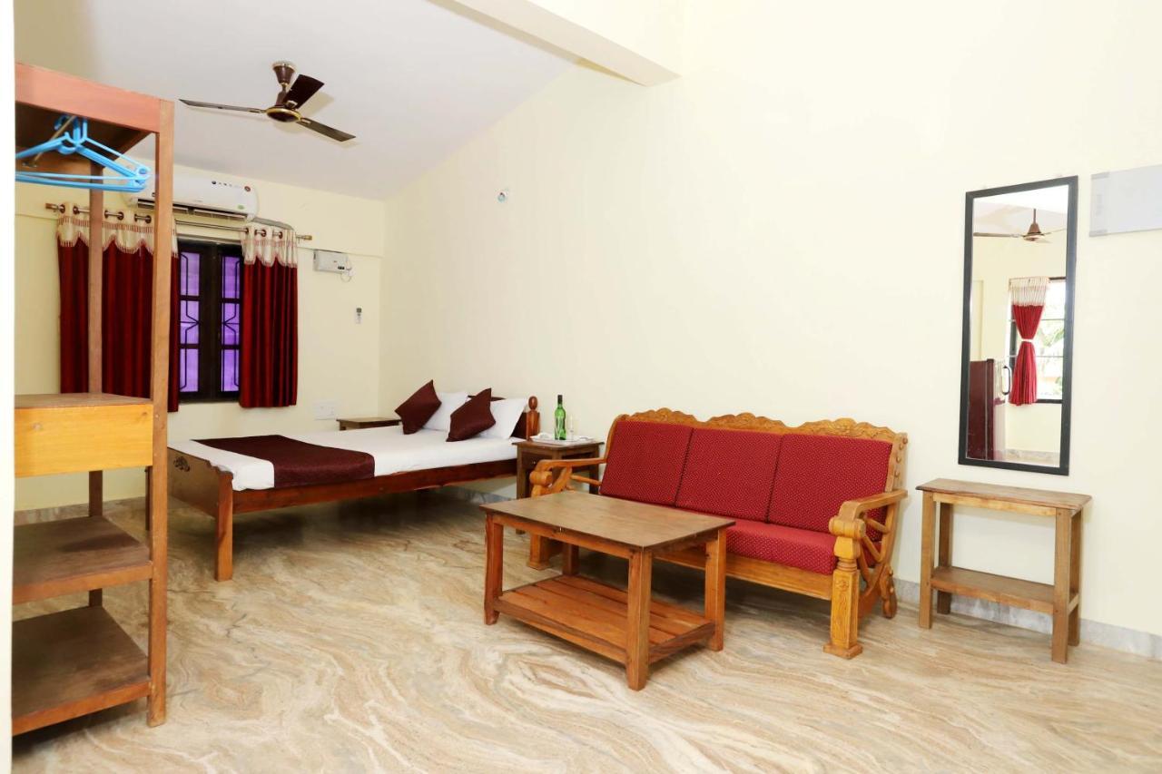 Morjim Sunset Hotel Buitenkant foto