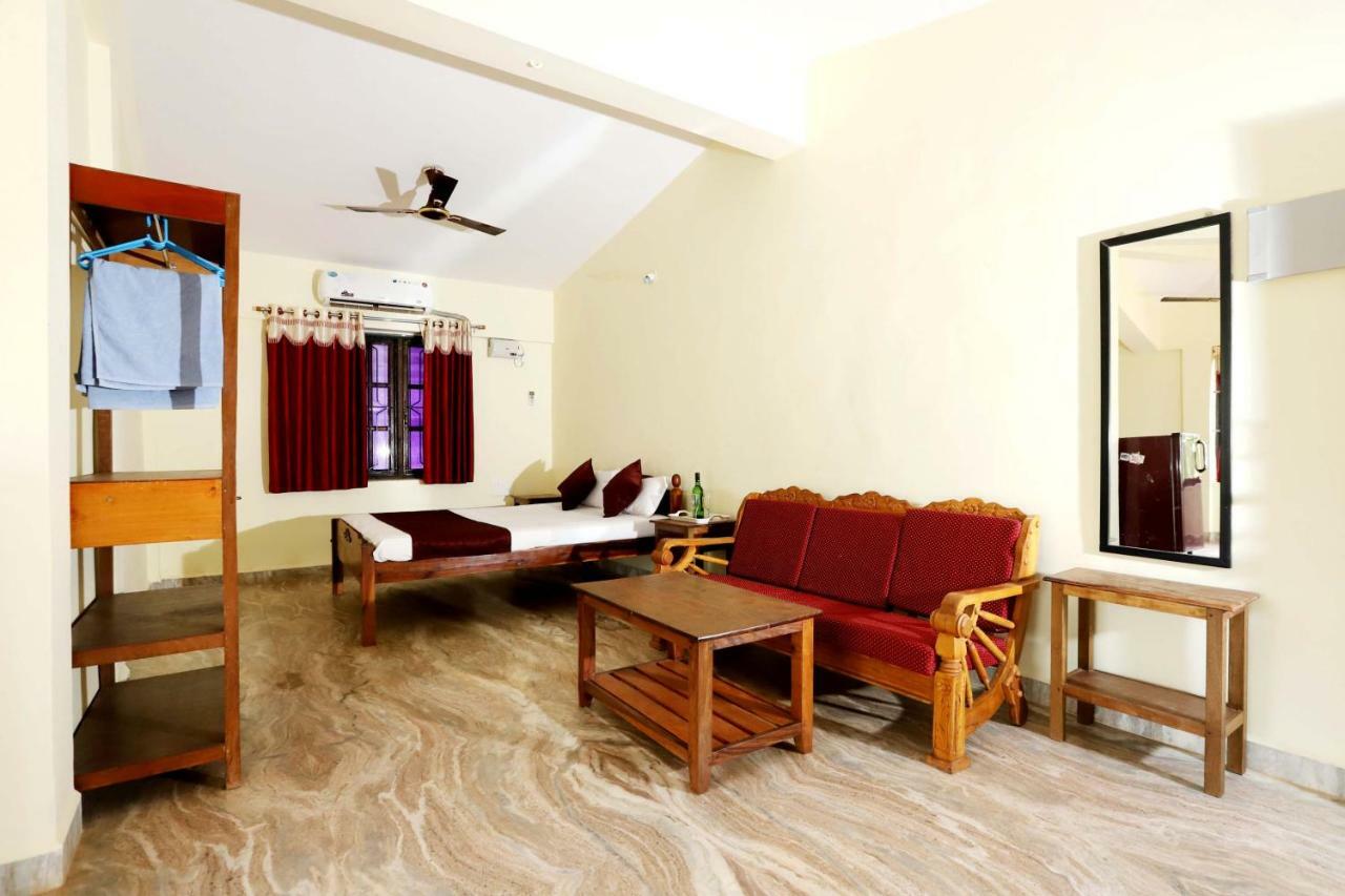 Morjim Sunset Hotel Buitenkant foto